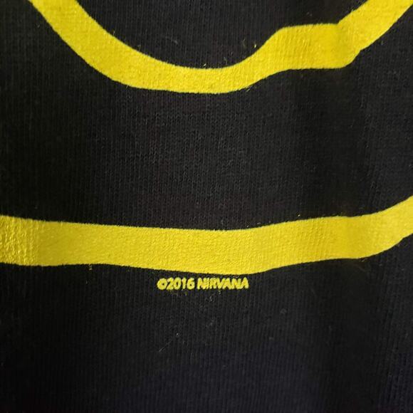 Nirvana Graphic Tee 2016 Merch - Picture 3 of 4